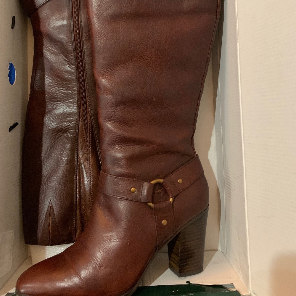 Tan Boots